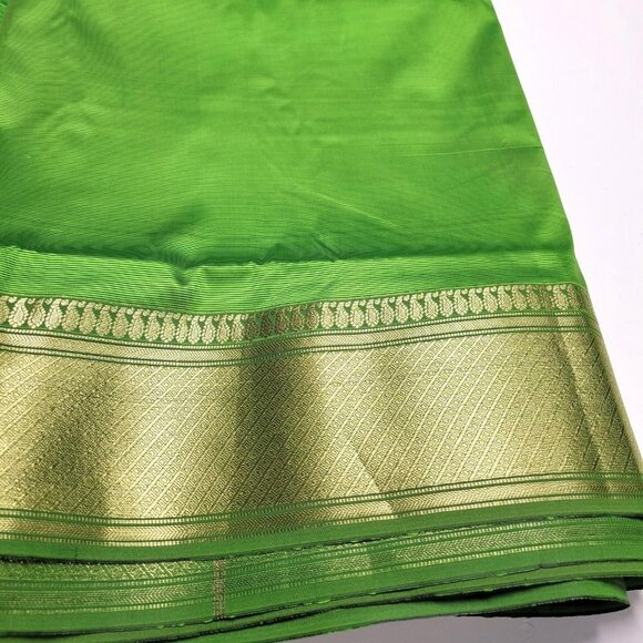 Lime Green Saree with Gold Border and Gold Accents- Unstitched- NEW ! - Picture 5 of 10